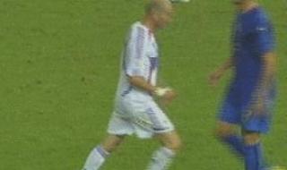 齐达内头撞马特拉齐 齐达内头撞马特拉齐